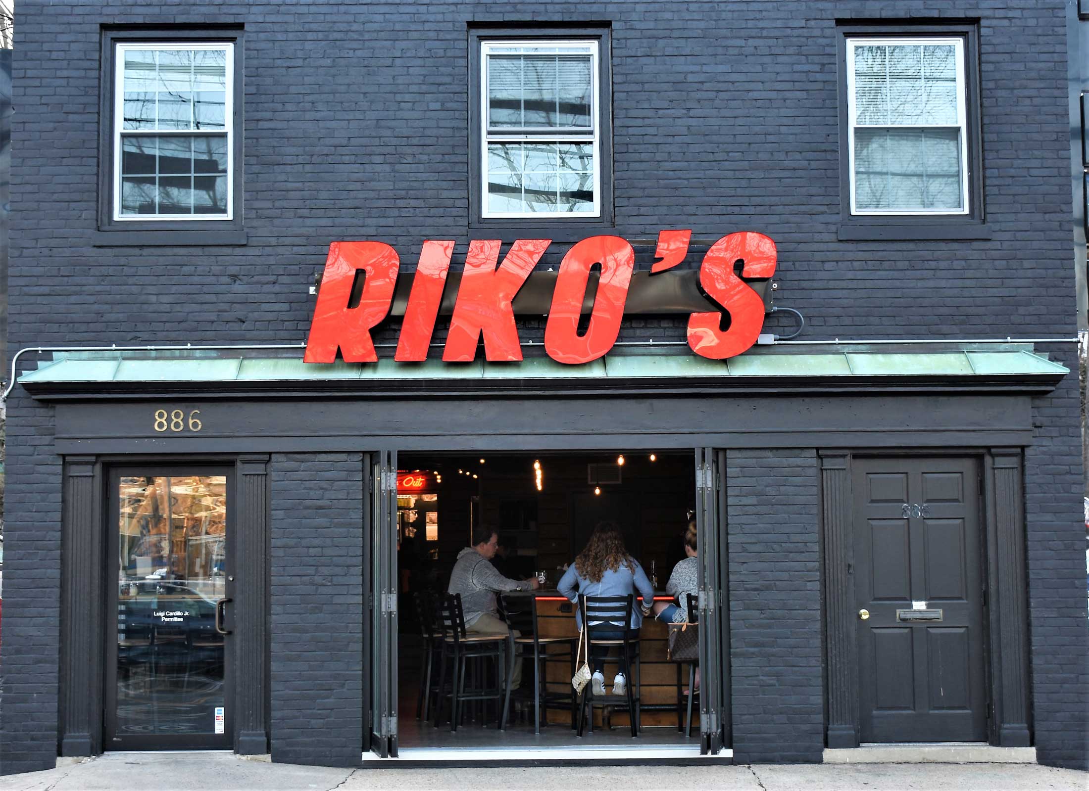 riko-s-pizza